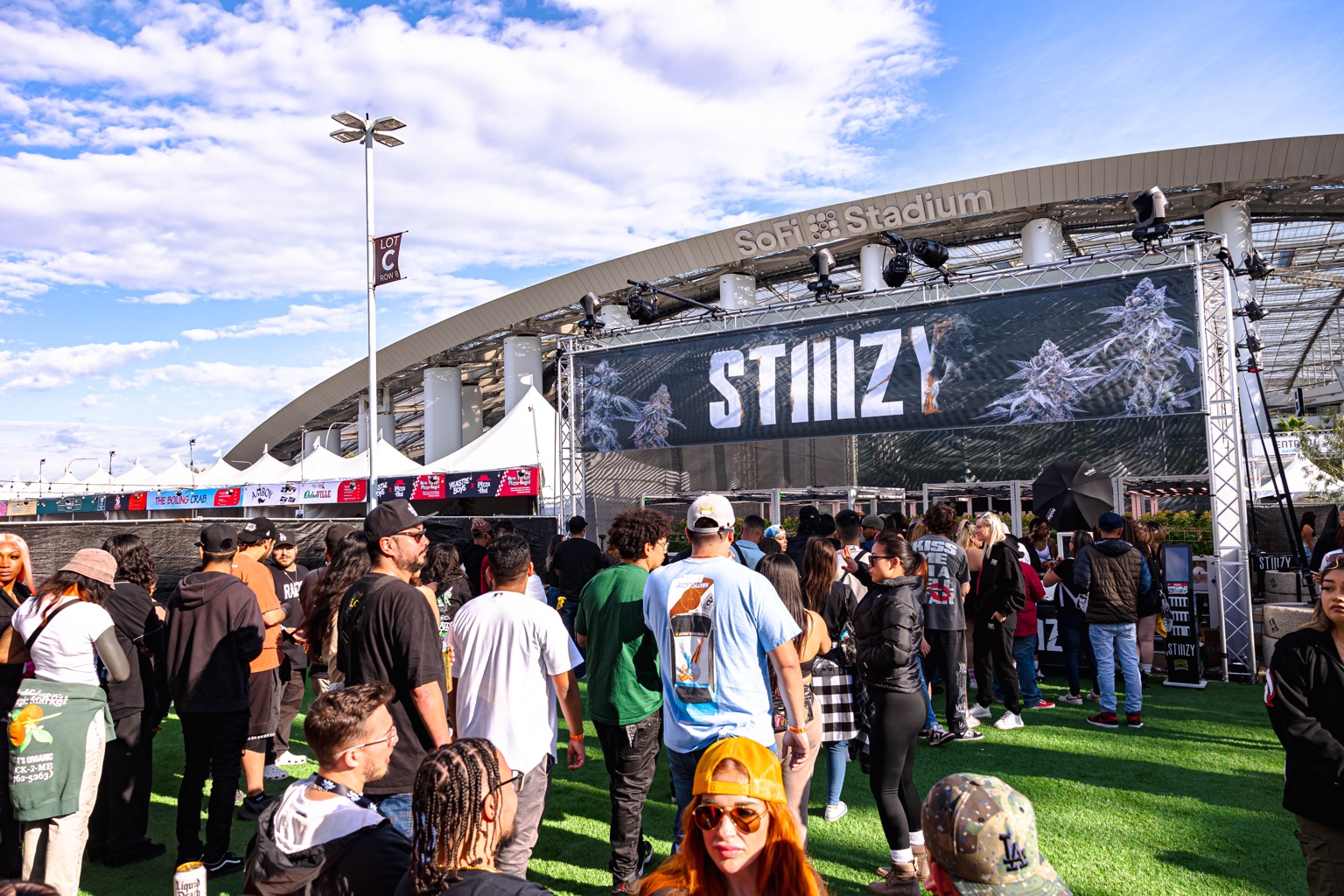 Crowd gathered outside the STIIIZY activation at SoFi Stadium during Rolling Loud